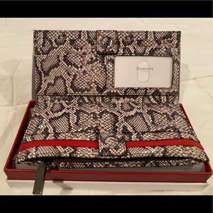 Hammett Snakeskin Wallett